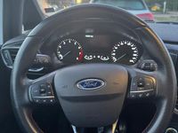 Gebraucht Ford Fiesta ST-Line 140 PS (102 kW) 2018 Weiß Kleinwagen