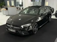 Gebraucht Mercedes A180 AMG line 116 PS (85 kW) 2018 Schwarz Limousine