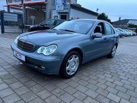 Gebraucht Mercedes C220 150 PS (110 kW) 2004 Blau Limousine