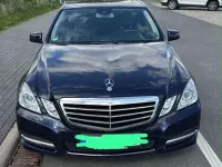 Gebraucht Mercedes E200 Avantgarde 184 PS (135 kW) 2011 Blau Limousine
