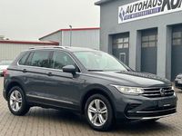 Gebraucht VW Tiguan Elegance 190 PS (139 kW) 2023 Grau SUV
