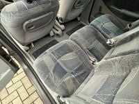 Gebraucht Renault Scénic 107 PS (78 kW) 2002 Silber Van / Kleinbus