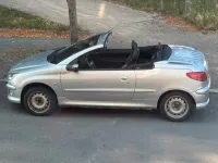 Gebraucht Peugeot 206 CC 90 PS (66 kW) 2004 Silber Cabrio