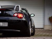 Gebraucht BMW Z4 192 PS (141 kW) 2003 Schwarz Cabrio