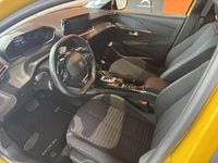 Gebraucht Peugeot e-208 Active 100 kW (136 PS) 2021 Gelb Kleinwagen