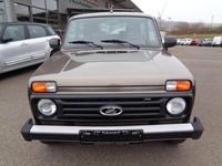 Gebraucht Lada niva 83 PS (61 kW) 2021 Braun SUV