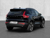 Gebraucht Volvo XC40 Ultimate 197 PS (144 kW) 2022 Onyx black (metallic) SUV
