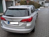 Gebraucht Opel Astra Dynamic 136 PS (100 kW) 2016 Silber Kombi