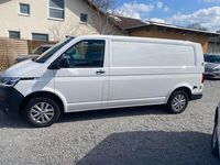 Gebraucht VW Transporter 150 PS (110 kW) 2022 Candyweiß Van