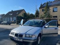 Gebraucht BMW 316 184 PS (135 kW) 1997 Grau Limousine