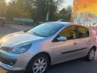 Używany Renault Clio II Rip Curl 75 KM (55 kW) 2007 Srebrny Sedan/Limuzyna