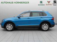 Gebraucht VW Tiguan Sound 150 PS (110 kW) 2017 Caribbean blue metallic SUV