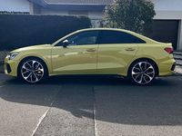 Gebraucht Audi S3 Ambiente 310 PS (228 kW) 2022 Gelb Limousine