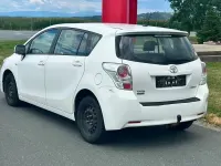 Gebraucht Toyota Verso Comfort 126 PS (92 kW) 2011 Weiß Van / Kleinbus