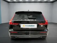 Gebraucht Volvo V60 398 PS (292 kW) 2022 Schwarz Kombi