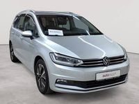 Gebraucht VW Touran Highline 150 PS (110 kW) 2021 Reflexsilber metallic Van / Kleinbus