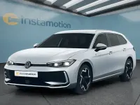 Gebraucht VW Passat 193 PS (141 kW) 2025 Silber Kombi