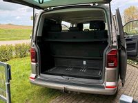 Usata VW Multivan Comfortline 200 CV (147 kW) 2020 Oro Monovolume