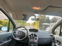 Gebraucht Renault Modus 75 PS (55 kW) 2008 Weiß Van / Kleinbus