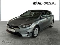 Neu Kia Ceed 99 PS (72 kW) 2026 Silber Kleinwagen