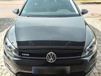 Używany VW e-Golf 100 kW (136 KM) 2020 Szary Hatchback