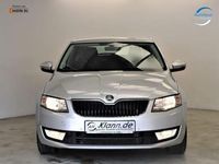 Gebraucht Skoda Octavia Ambition 179 PS (131 kW) 2016 Silber Limousine