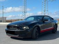 Gebraucht Ford Mustang Premium 309 PS (227 kW) 2013 Schwarz Coupé