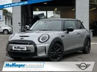 Usata Mini Cooper SE Classic 135 kW (184 CV) 2023 Argento Utilitaria