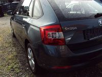 Gebraucht Skoda Rapid Active 105 PS (77 kW) 2015 Metalgrau metallic Limousine