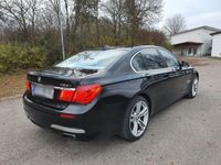 gebraucht BMW 750 i xDrive M-Paket