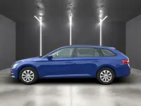 Gebraucht Skoda Superb 122 PS (89 kW) 2021 Blau Kombi
