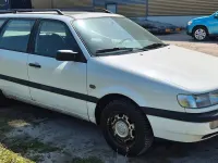 Gebraucht VW Passat 90 PS (66 kW) 1994 Weiß Kombi