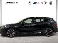 Gebraucht BMW M135 Performance 300 PS (220 kW) 2025 Saphirschwarz Kleinwagen