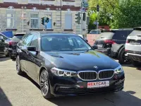 Gebraucht BMW 520 Sport Line 190 PS (139 kW) 2019 Schwarz Kombi