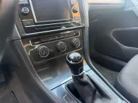 Gebraucht VW Golf VII 125 PS (91 kW) 2017 Tungsten silver metallic Kleinwagen