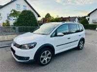 Gebraucht VW Touran Cross 140 PS (102 kW) 2012 Weiß Van / Kleinbus
