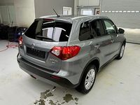 Gebraucht Suzuki Vitara Comfort 120 PS (88 kW) 2015 Grau SUV