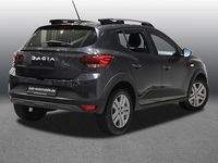 Gebraucht Dacia Sandero Expression 110 PS (80 kW) 2023 Kometen grau Limousine