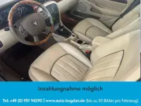 Używany Jaguar X-type Executive 131 KM (96 kW) 2009 Srebrny Sedan/Limuzyna