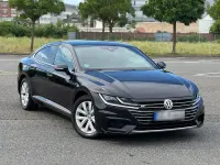 Gebraucht VW Arteon R-line 239 PS (175 kW) 2017 Schwarz Kleinwagen