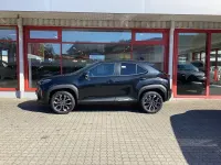 Neu Toyota Yaris Cross 131 PS (96 kW) 2026 Mysticschwarz mica SUV