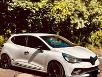 Gebraucht Renault Clio IV R.S. 200 PS (147 kW) 2017 Weiß Kleinwagen