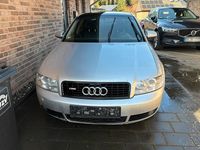 Gebraucht Audi A4 170 PS (125 kW) 2002 Grau Limousine