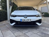 Gebraucht VW Golf VIII R 320 PS (235 kW) 2024 Weiß Kombi