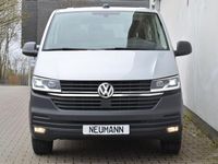Gebraucht VW Transporter 150 PS (110 kW) 2024 Silber Van