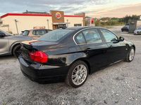 Używany BMW 330 272 KM (200 kW) 2010 Czarny Sedan/Limuzyna
