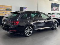 Gebraucht Skoda Superb SportLine 190 PS (139 kW) 2020 Black magic Kombi