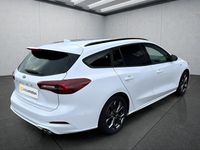 Gebraucht Ford Focus ST-Line X 125 PS (91 kW) 2025 Weiß Kombi