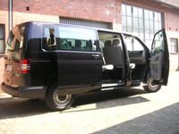 Gebraucht VW T5 102 PS (75 kW) 2014 Schwarz metallic Van