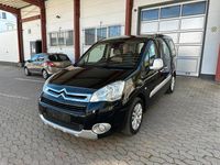 Second-hand Citroën Berlingo 92 CP (67 kW) 2012 Negru Monovolum